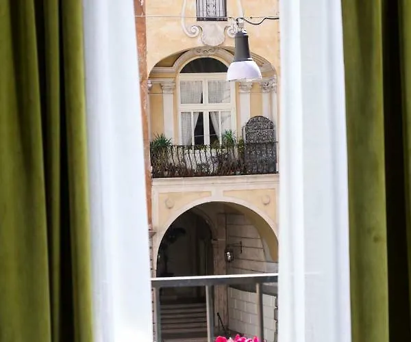 Tula Πανσιόν Ρώμη